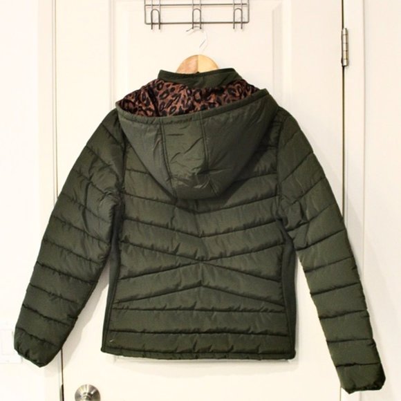 NWOT Hooded Reversible Puffer Coat - Picture 4 of 10